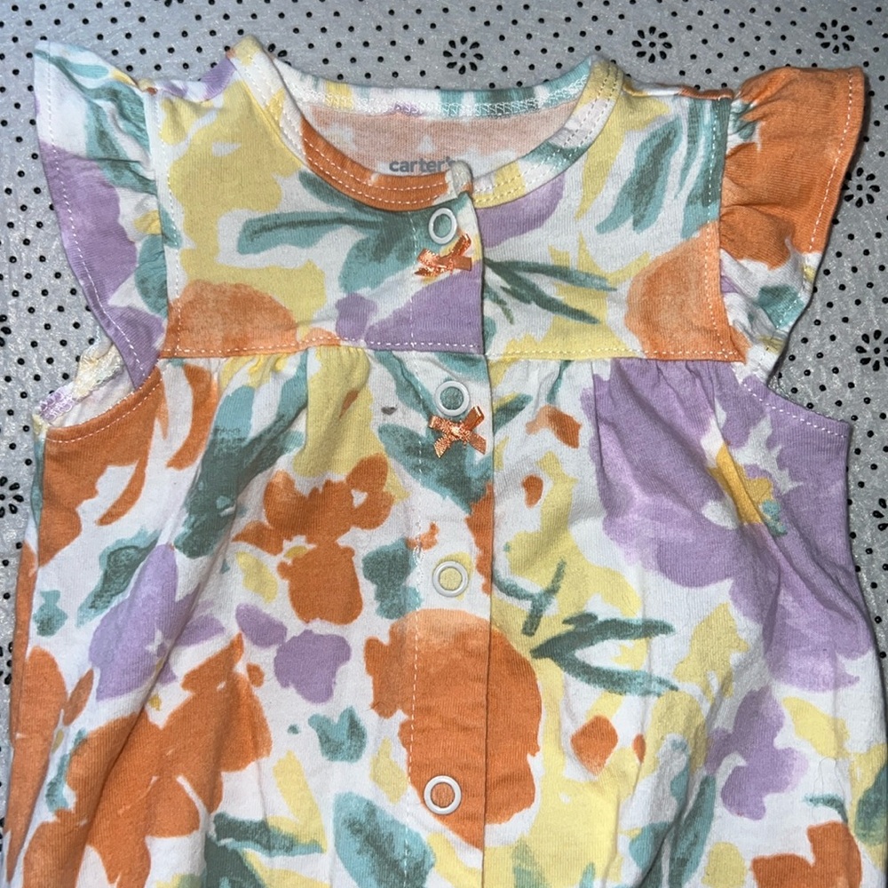 🛍PRETTY LITTLE GIRLS OUTFIT SIZE 3 MONTHS 🛍 - Picture 2 of 7